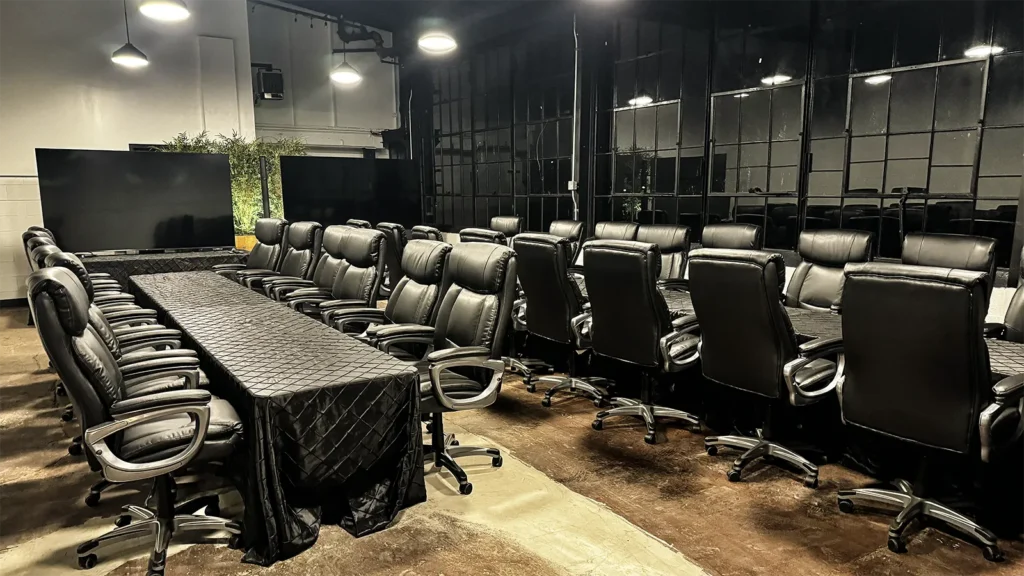 Diecast Room Meeting Setup 16x9